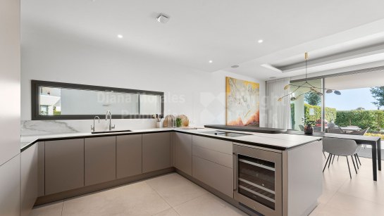 Villa Pareada en venta en Celeste Marbella, Nueva Andalucia