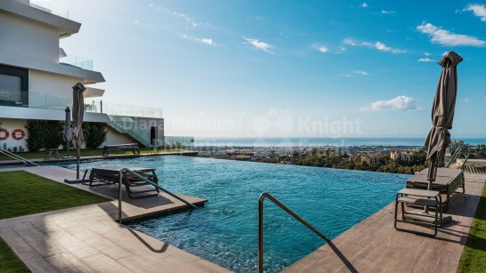 Apartamento en venta en Byu Hills, Benahavis