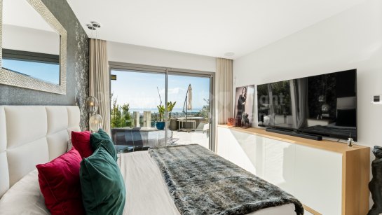 Apartamento en venta en Byu Hills, Benahavis