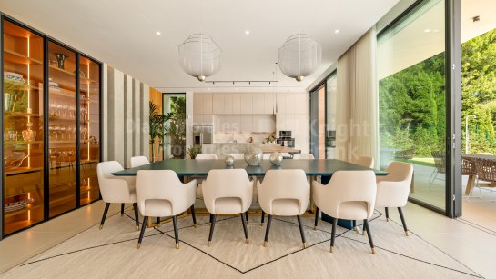 Villa zum Verkauf in Guadalmina Alta, San Pedro de Alcantara