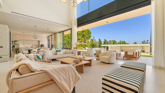 Villa zum Verkauf in Guadalmina Alta, San Pedro de Alcantara