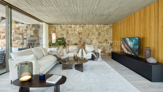 Villa to rent in El Madroñal, Benahavis