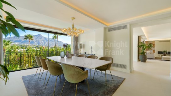 Villa en venta en Las Brisas, Nueva Andalucia