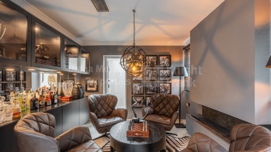 Town House for sale in Oasis de Marbella, Marbella Golden Mile