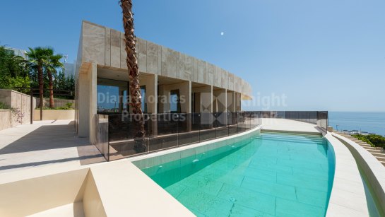 Villa zum Verkauf in Casares