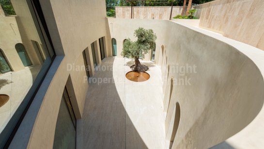 Villa zum Verkauf in Casares