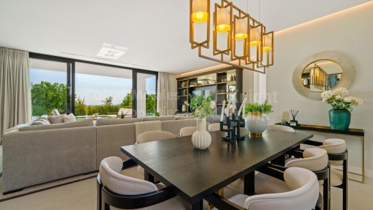 Вилла на продажу в La Quinta, Бенахавис