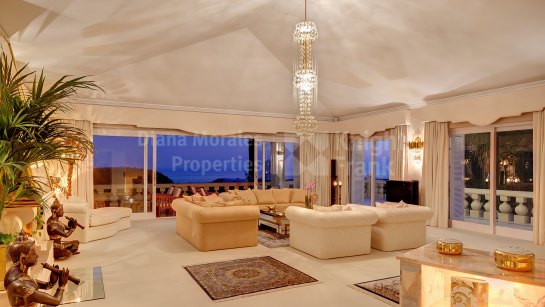 Villa à vendre à Rio Real Golf, Marbella Est