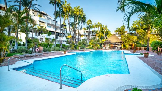 Appartement rez de chaussée à vendre à Marina Puente Romano, Marbella Golden Mile