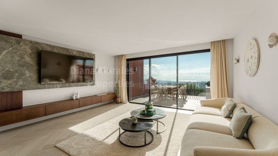 Duplex Penthouse for sale in Monte Halcones, Benahavis