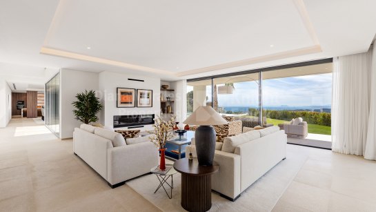 Villa for sale in Marbella Club Golf Resort, Benahavis