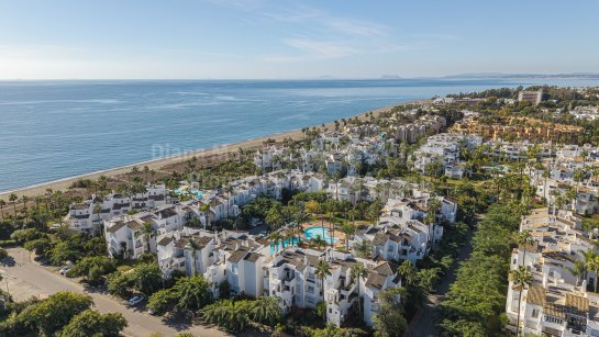 Apartment for sale in Costalita, Estepona East