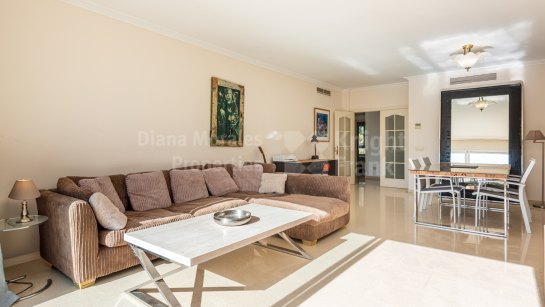 Zweistöckiges Penthouse zum Verkauf in El Embrujo Playa, Puerto Banus