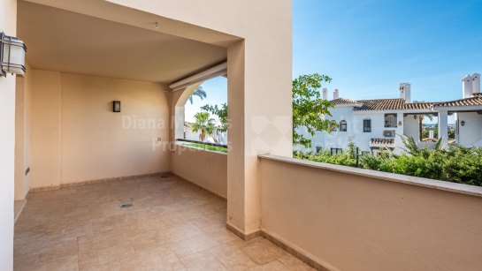 Апартамент на продажу в Medina de Banús, Новая Андалусия