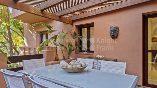 Apartamento en venta en Alicate Playa, Marbella Este