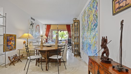 Apartamento en venta en Alicate Playa, Marbella Este