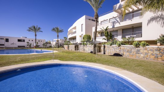 Penthaus zum Verkauf in Los Altos de los Monteros, Marbella Ost