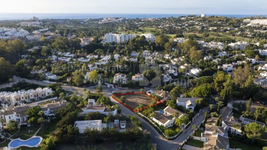 Parcela en venta en Nueva Andalucia, Marbella