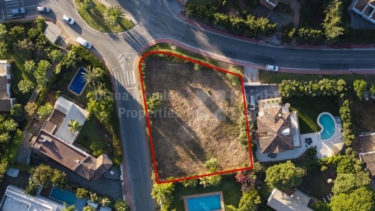 Parcela en venta en Nueva Andalucia, Marbella