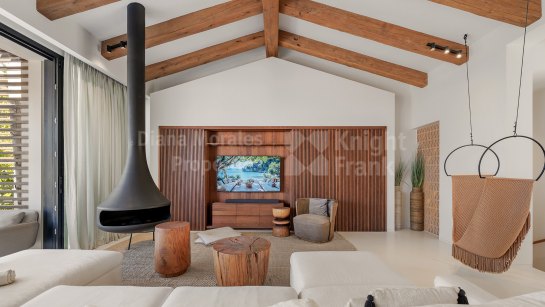 Villa à vendre à Los Naranjos Golf, Nueva Andalucia