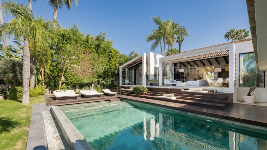 Villa à vendre à Los Naranjos Golf, Nueva Andalucia