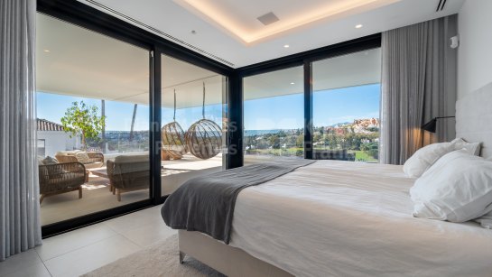 Villa zum Verkauf in Las Brisas, Nueva Andalucia