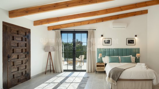 Villa en venta en Guadalmina Alta, San Pedro de Alcantara