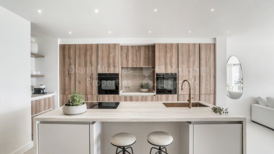 Erdgeschosswohnung zum Verkauf in Palacetes Los Belvederes, Nueva Andalucia