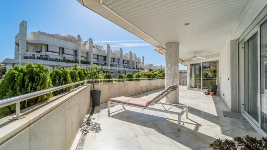 Apartment for sale in Cipreses del Mar, Marbella City