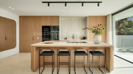 Villa zum Verkauf in Marbella Ost, Marbella