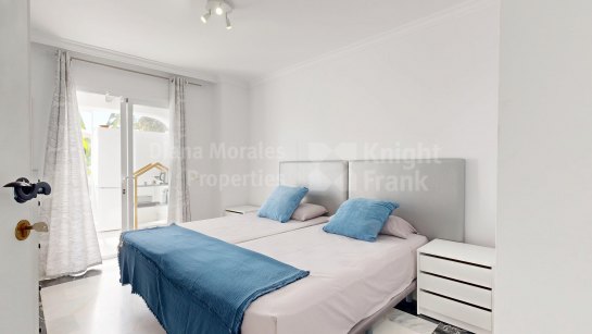 Villa for sale in Rio Verde, Marbella Golden Mile