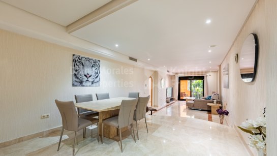 Wohnung zum Verkauf in Las Mimosas, Puerto Banus