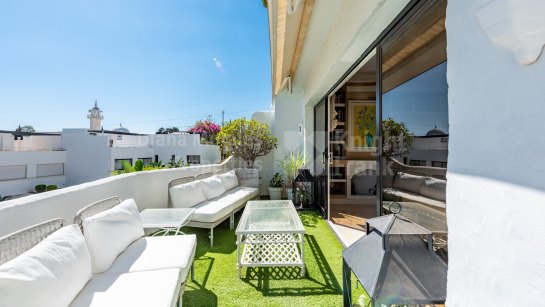 Apartamento en venta en Coto Real, Marbella Milla de Oro