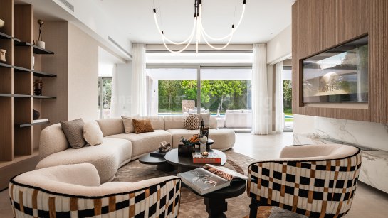 Villa à vendre à El Paraiso, Estepona Est
