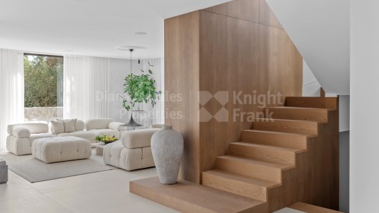 Villa en venta en Las Brisas, Nueva Andalucia