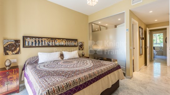 Апартамент для аренды в Marbella Real, Золотая Миля