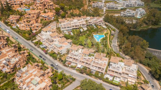 Apartamento Planta Baja en venta en Palacetes Los Belvederes, Nueva Andalucia