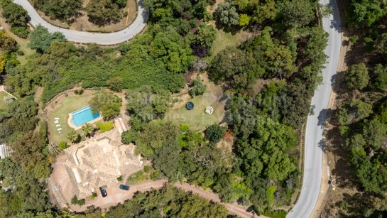 Plot for sale in La Zagaleta, Benahavis