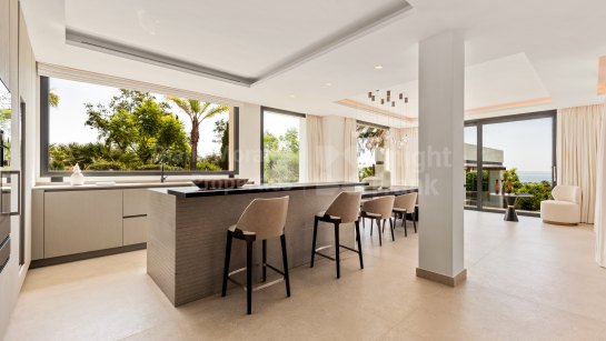 Villa zum Verkauf in Los Flamingos, Benahavis