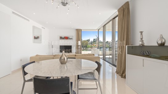 Atico Duplex en venta en Cataleya, Estepona Este