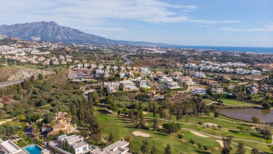 Villa zum Verkauf in La Alqueria, Benahavis