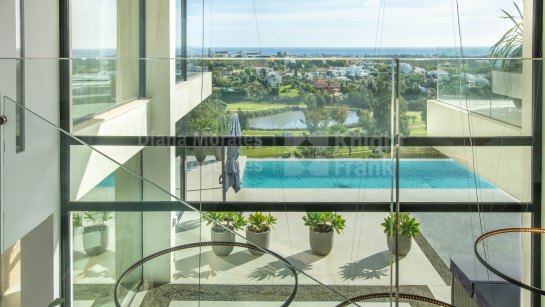 Villa zum Verkauf in La Alqueria, Benahavis