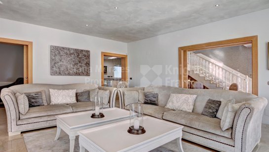 Villa en venta en Guadalmina Baja, San Pedro de Alcantara