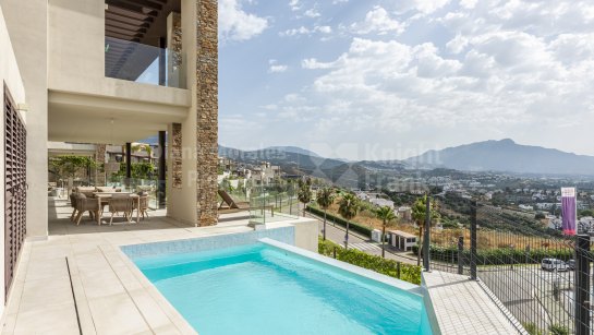 Villa en venta en Be Lagom, Benahavis