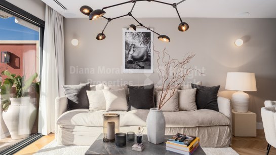 Duplex Penthouse for sale in Monte Halcones, Benahavis