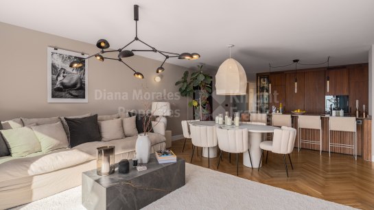 Duplex Penthouse for sale in Monte Halcones, Benahavis