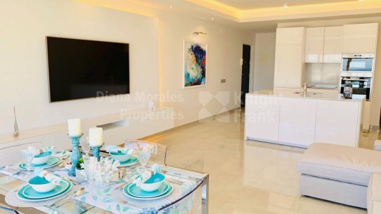 Apartamento en venta en Puerto Banus, Marbella