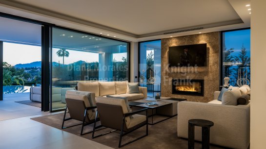 Вилла на продажу в Los Naranjos, Новая Андалусия