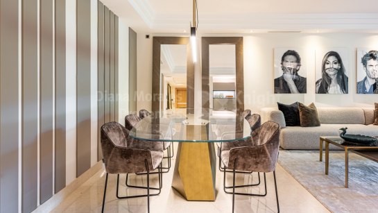 Apartment for sale in Jardines del Principe, Marbella Golden Mile
