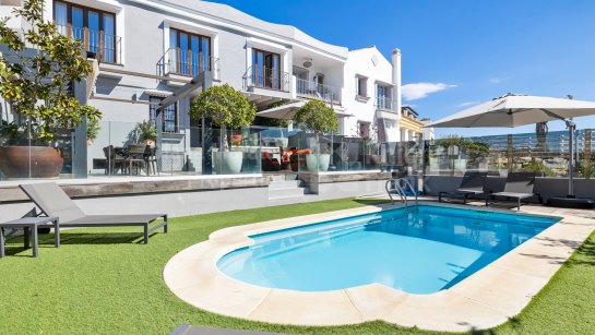 Adosado en venta en La Heredia, Benahavis